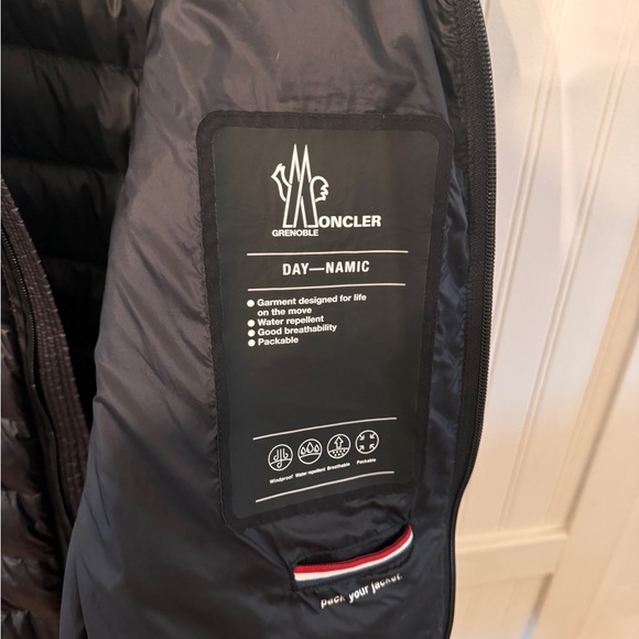 Men’s Moncler Jacket  “Hers Giubbotto” - Picture 10 of 10